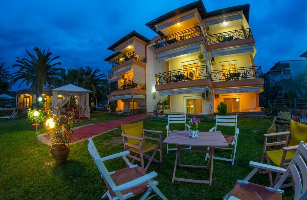 Вила Tsitsirikos