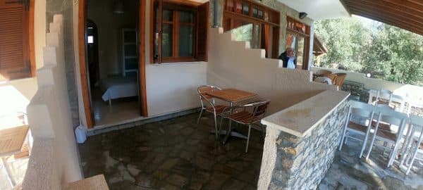 Хотел Апартман Zeppos